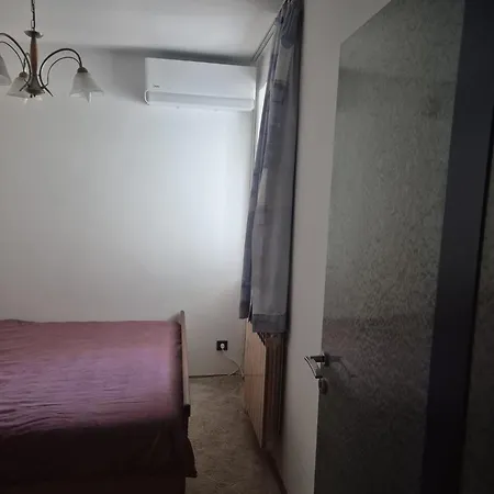 아파트 Apartman Njivice *