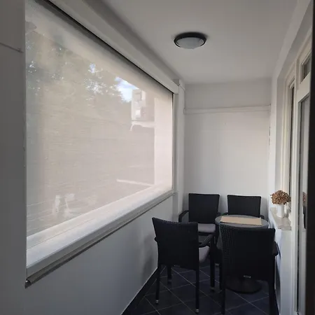 Apartman Njivice * 니바이스