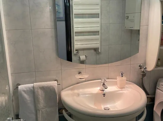 Apartment Apartman Njivice