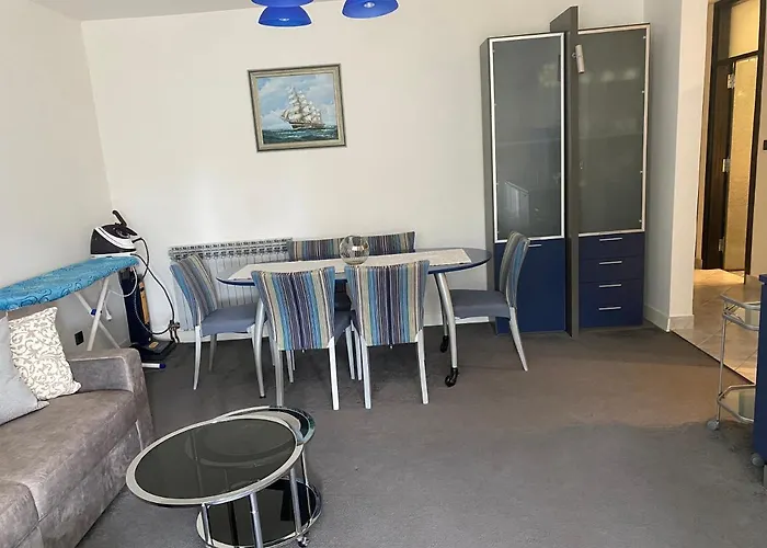 Apartment Apartman Njivice Njivice