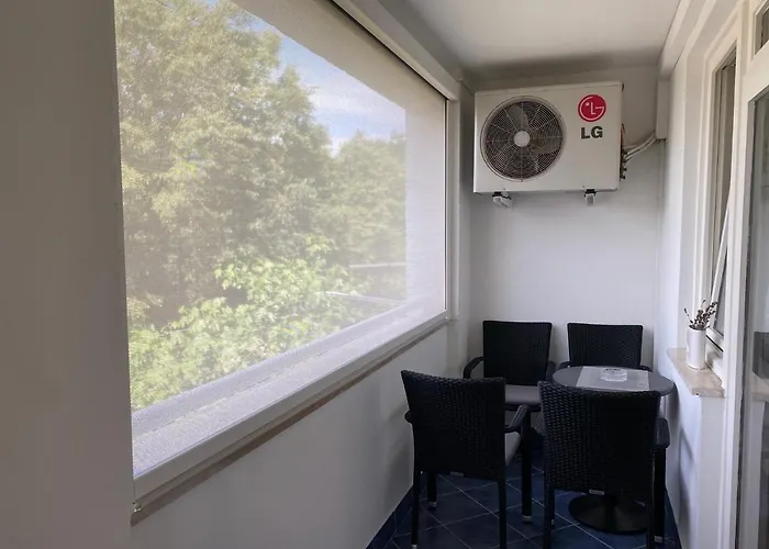 Apartman Njivice Apartment